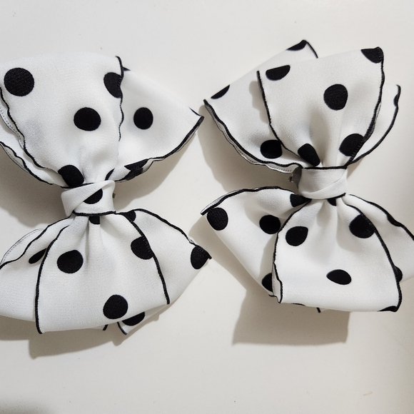 Shoe Clips Black and White Polka Dot Shoe Bows - Picture 4 of 7